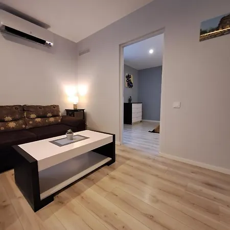 2bedroom In Gulbiu Street Apartment *